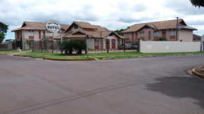 Гостиница Villa Verde Hotel  Naviraí